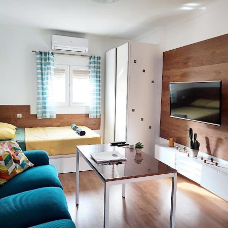 Bright And Quiet Studio In Малага Экстерьер фото